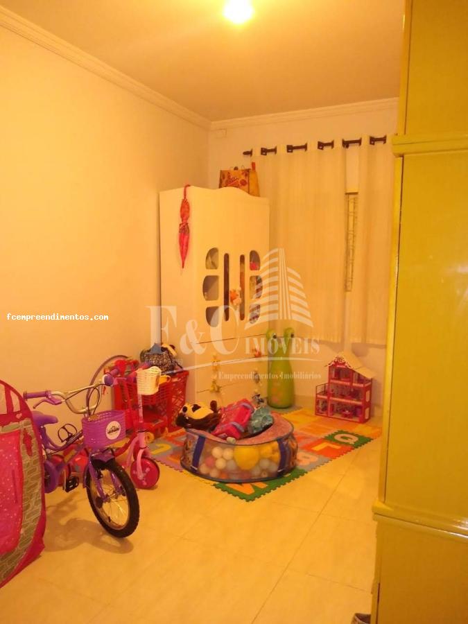 Sobrado à venda com 3 quartos, 180m² - Foto 6