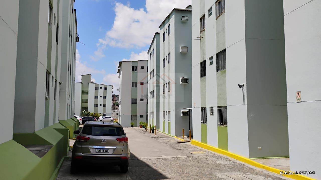 Apartamento à venda com 2 quartos, 45m² - Foto 2