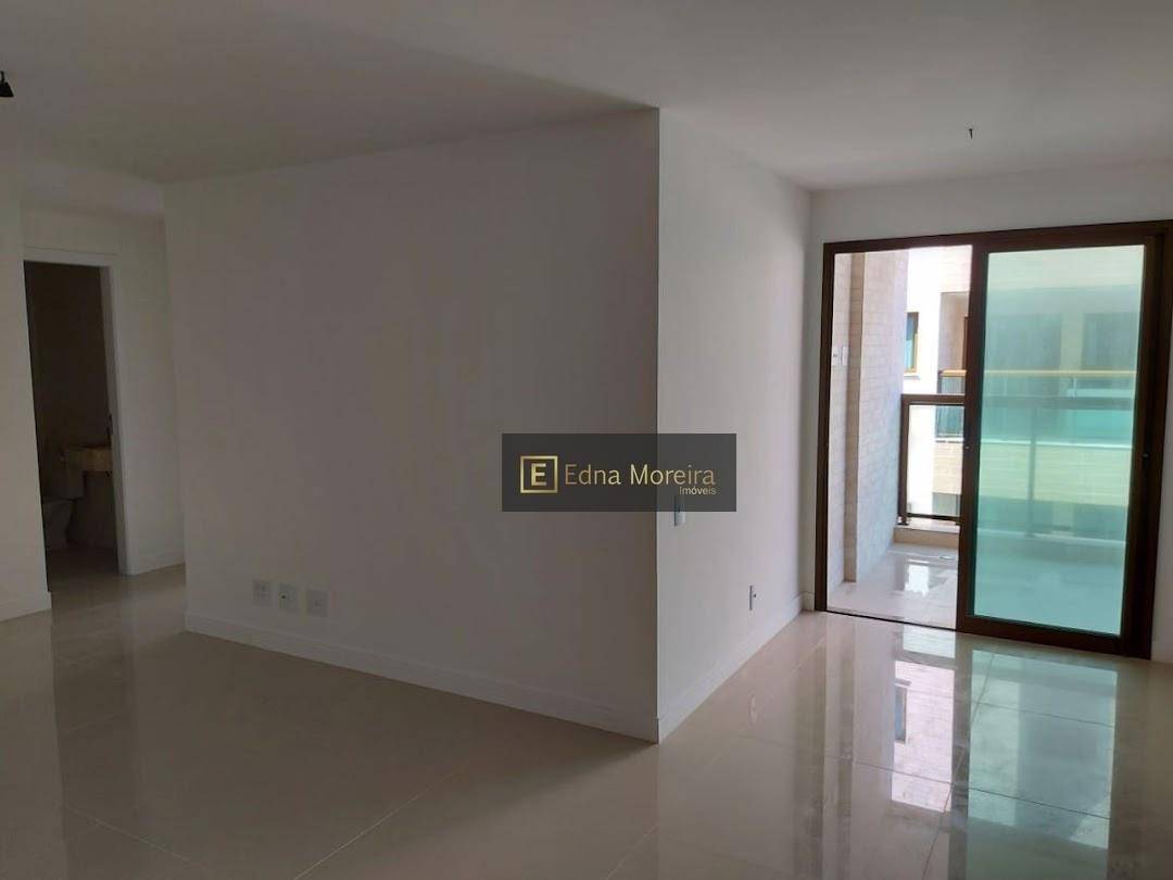 Apartamento à venda com 2 quartos, 69m² - Foto 17