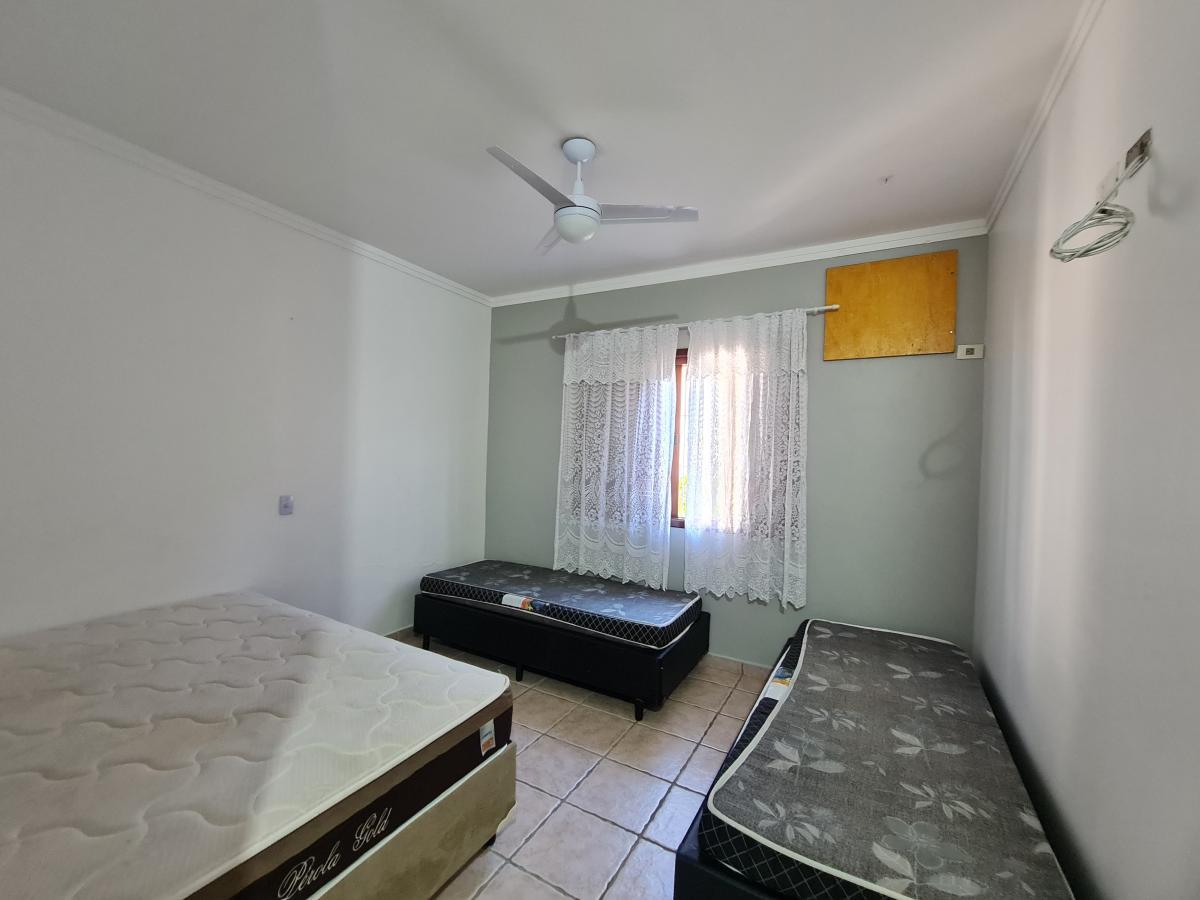 Casa à venda com 3 quartos, 360m² - Foto 6