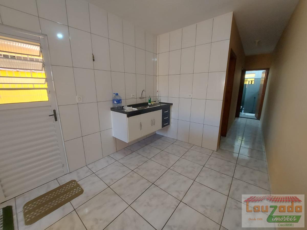 Casa à venda com 2 quartos, 131m² - Foto 5