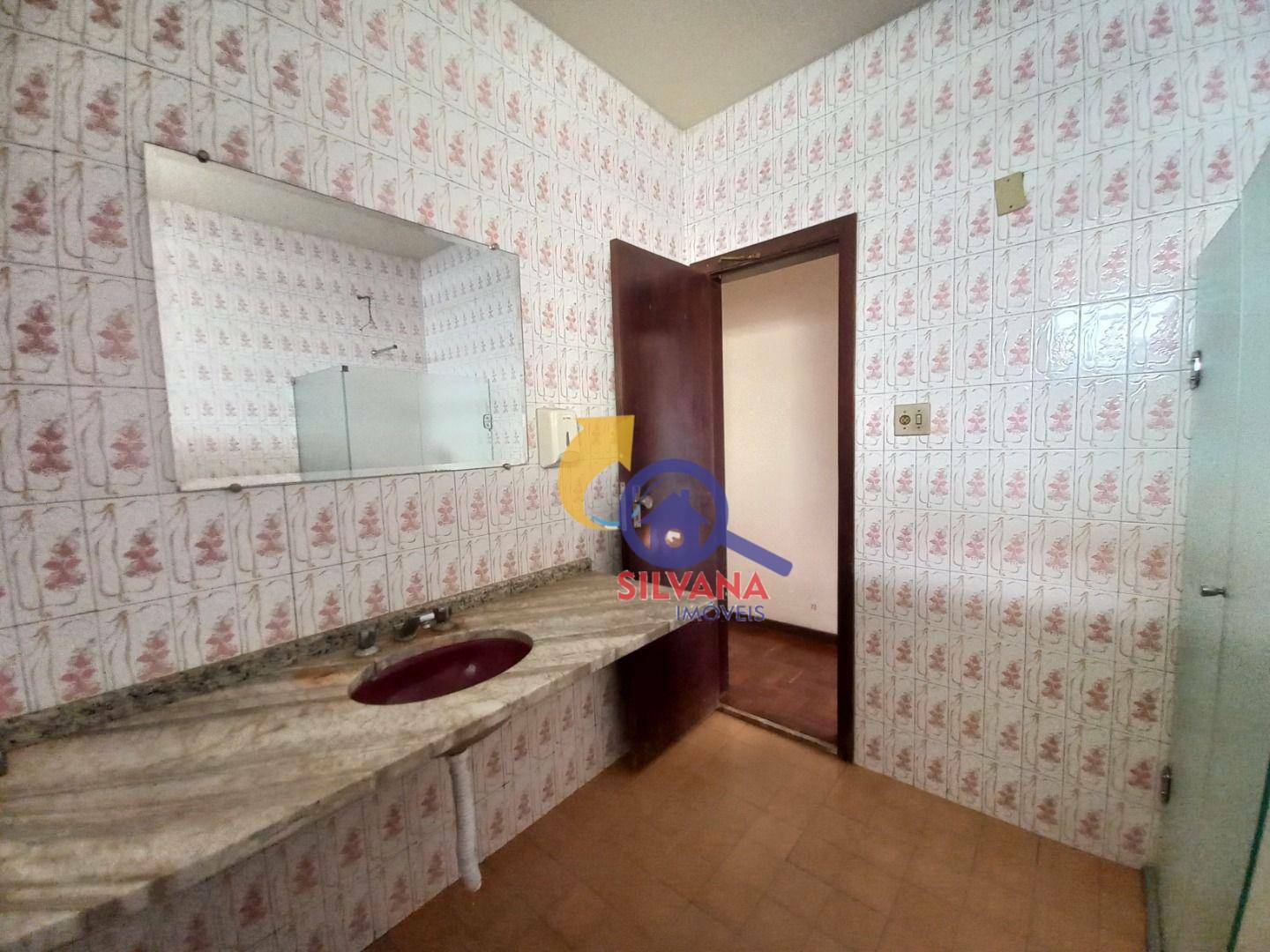 Casa à venda com 3 quartos, 260m² - Foto 32