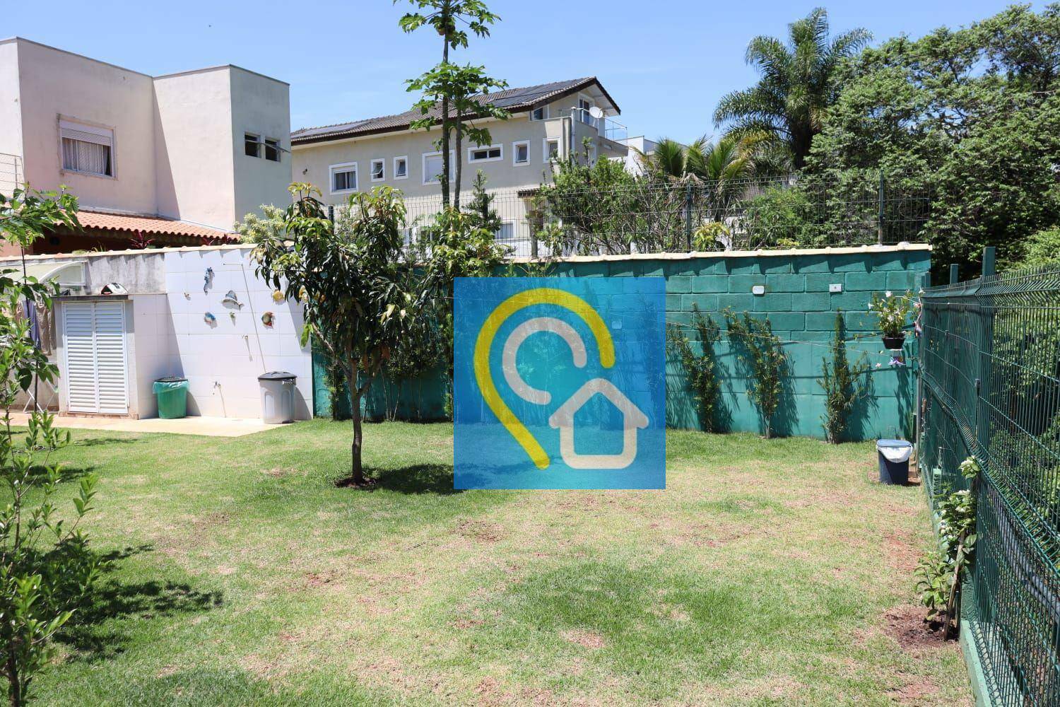 Casa de Condomínio à venda com 3 quartos, 250m² - Foto 9