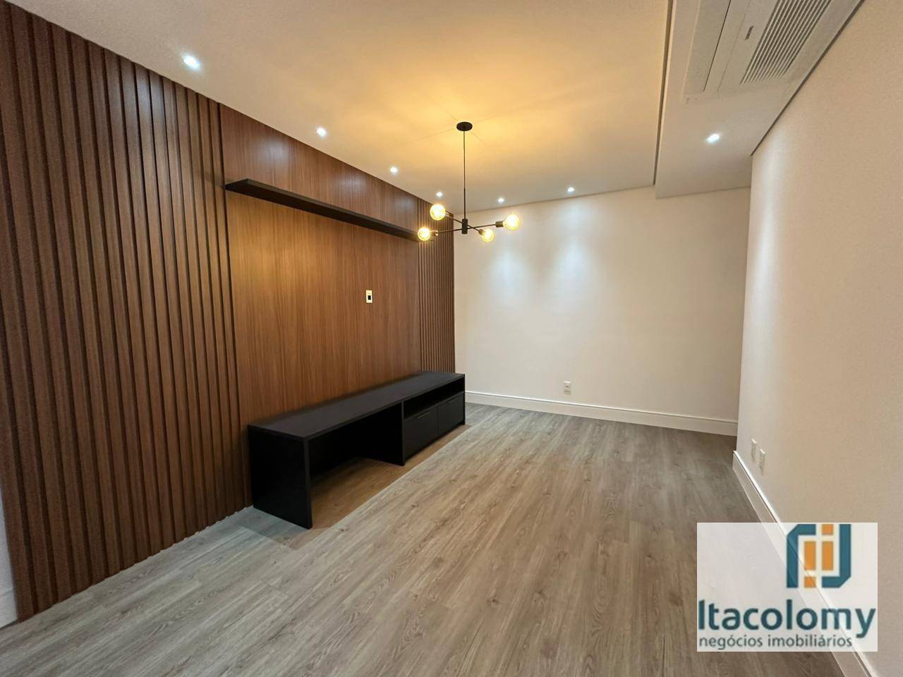 Apartamento à venda com 4 quartos, 360m² - Foto 3