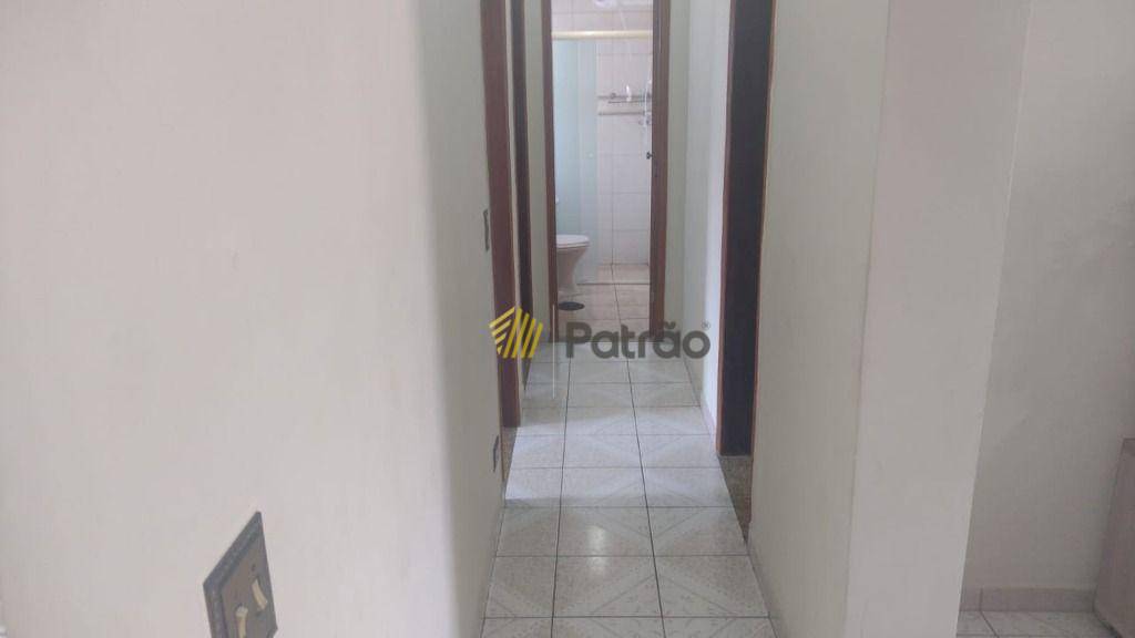 Apartamento para alugar com 3 quartos, 103m² - Foto 10