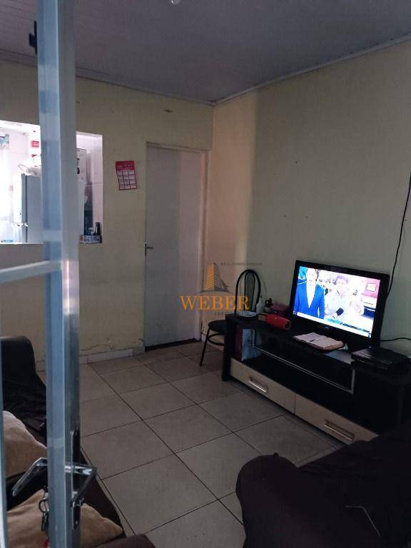 Sobrado à venda com 2 quartos, 150m² - Foto 17