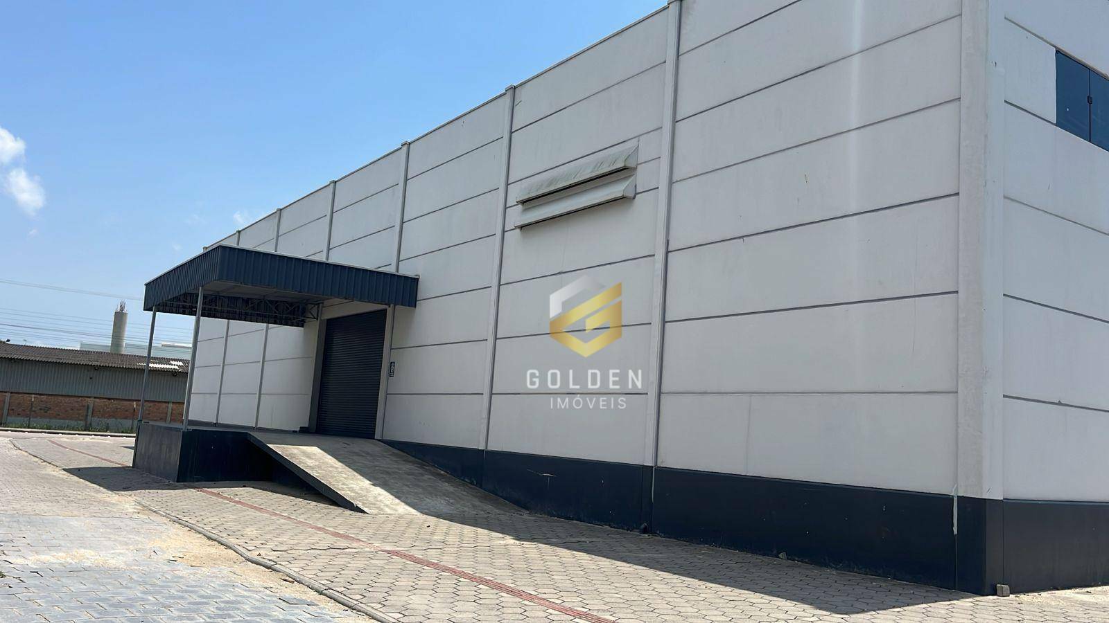 Depósito-Galpão-Armazém para alugar, 750m² - Foto 1