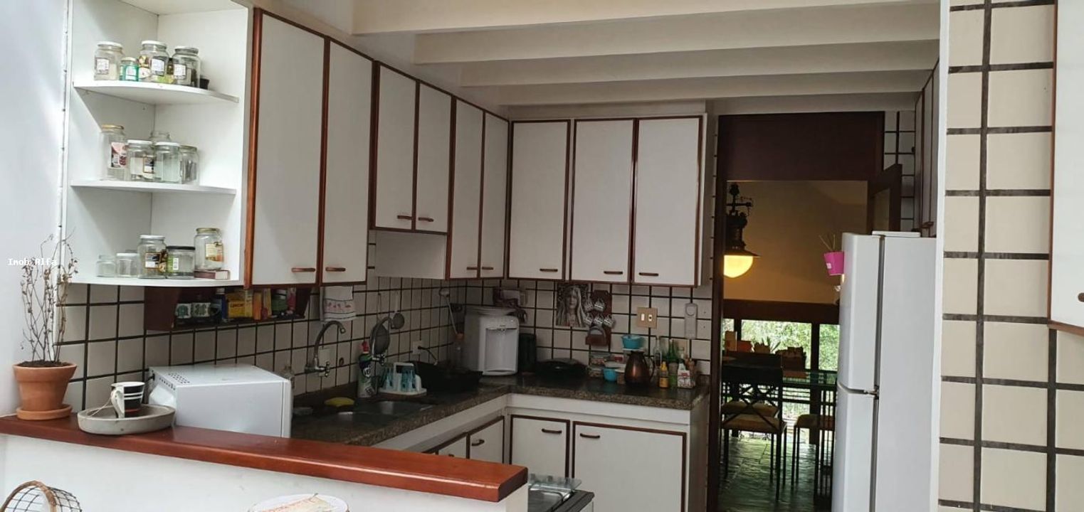 Casa de Condomínio à venda com 3 quartos, 190m² - Foto 17