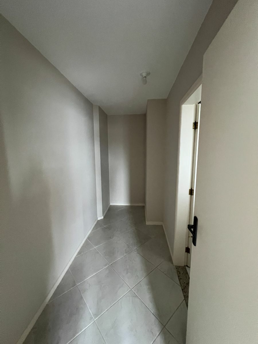 Apartamento à venda com 3 quartos, 136m² - Foto 33