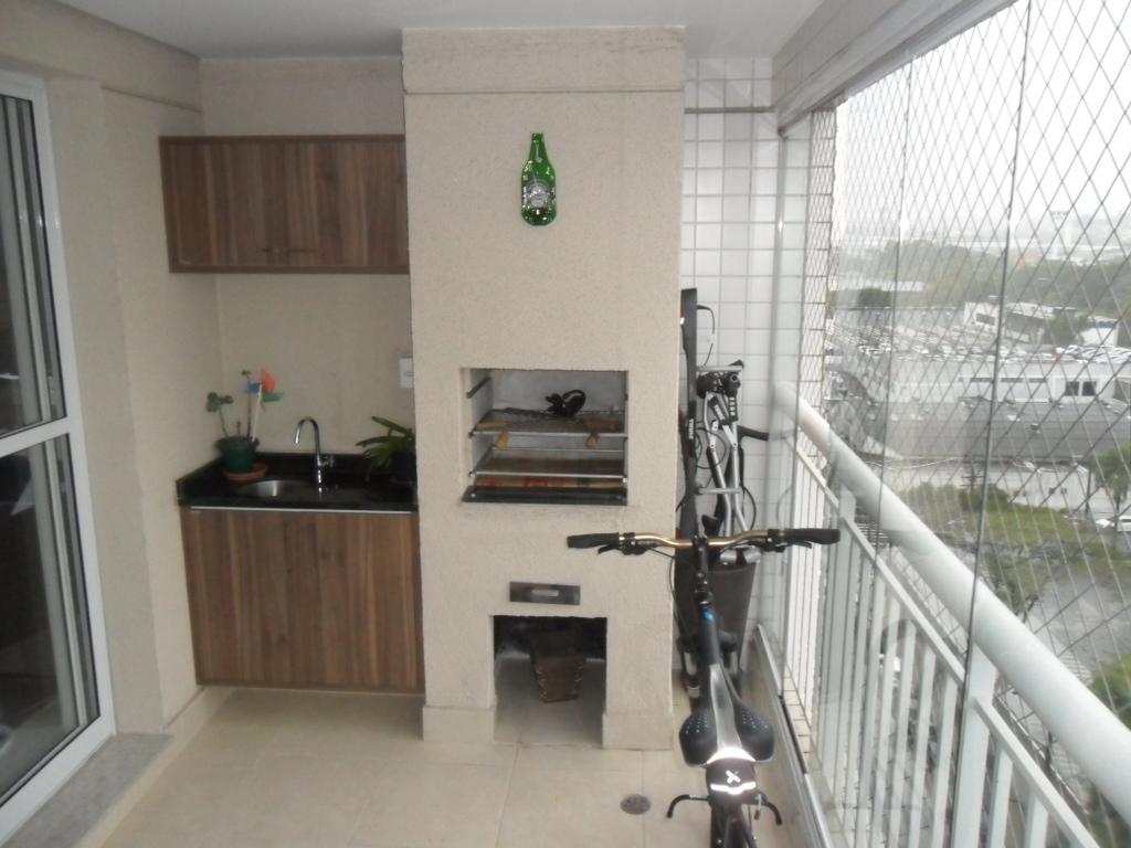 Apartamento à venda com 3 quartos, 98m² - Foto 18