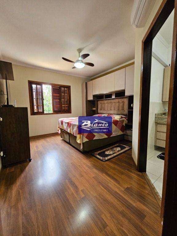 Sobrado à venda com 3 quartos, 236m² - Foto 25