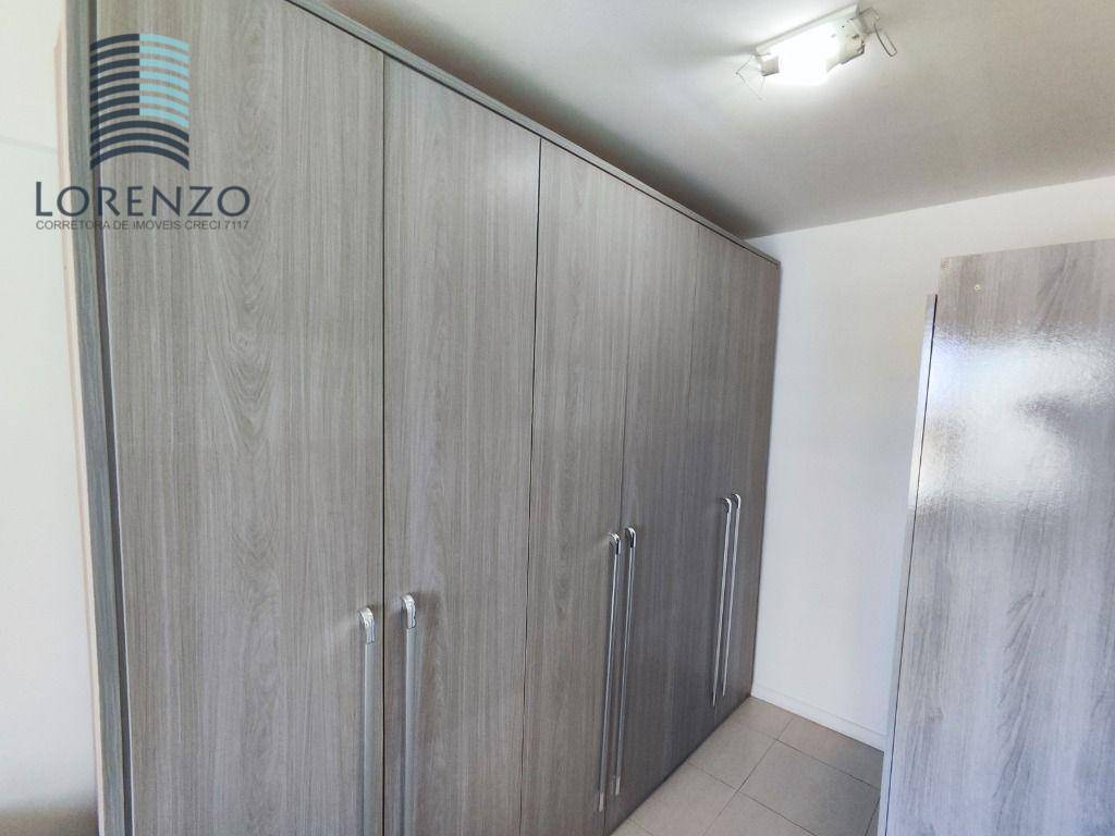 Apartamento para alugar com 2 quartos, 75m² - Foto 21