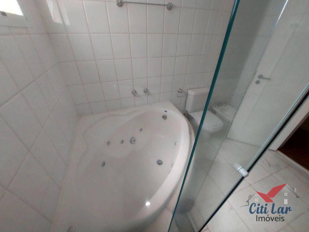 Apartamento para alugar com 4 quartos, 358m² - Foto 49