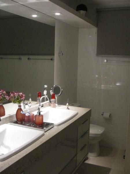 Apartamento à venda com 3 quartos, 215m² - Foto 6