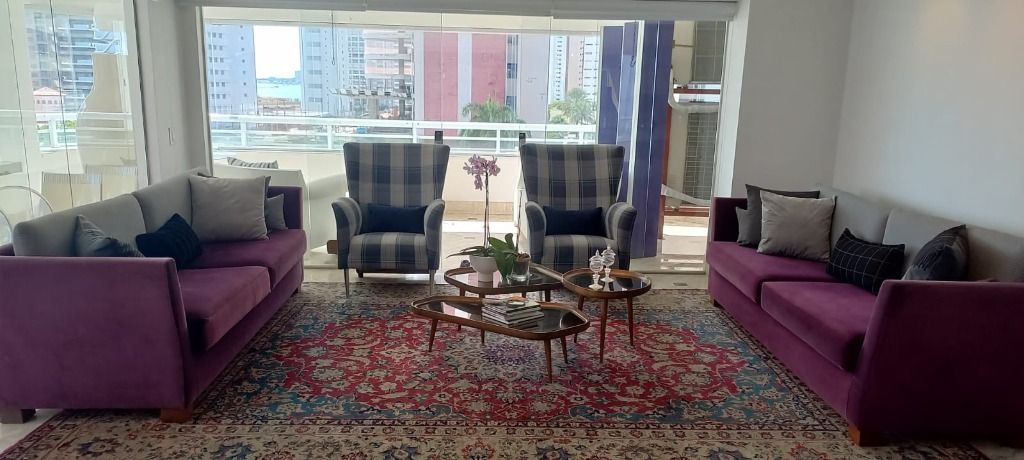 Apartamento à venda com 3 quartos, 270m² - Foto 14