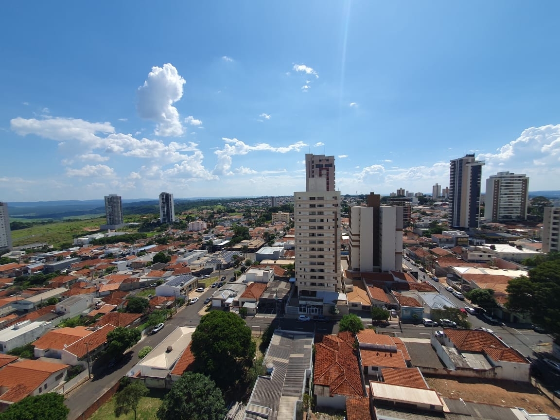 Apartamento para alugar com 3 quartos, 84m² - Foto 18