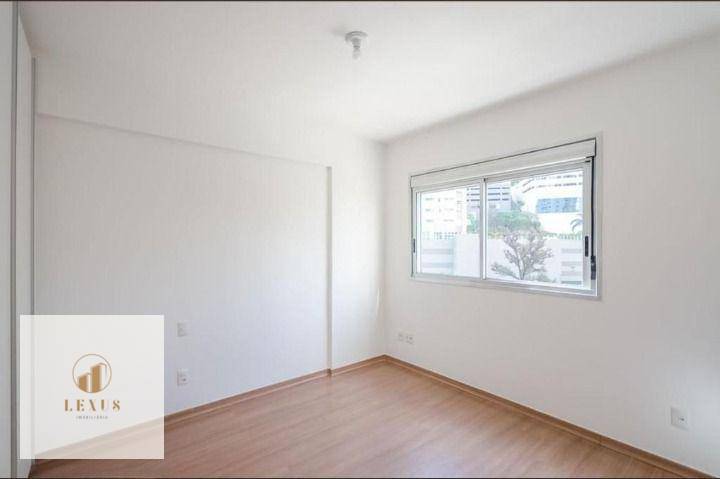 Apartamento à venda com 2 quartos, 104m² - Foto 4