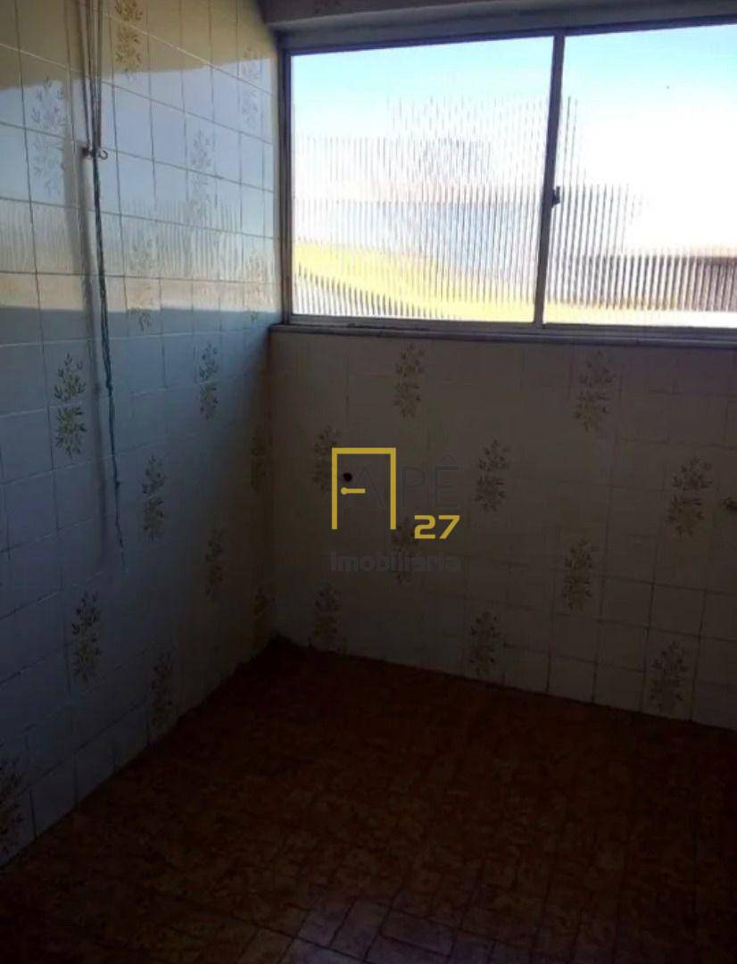 Apartamento para alugar com 2 quartos, 82m² - Foto 5