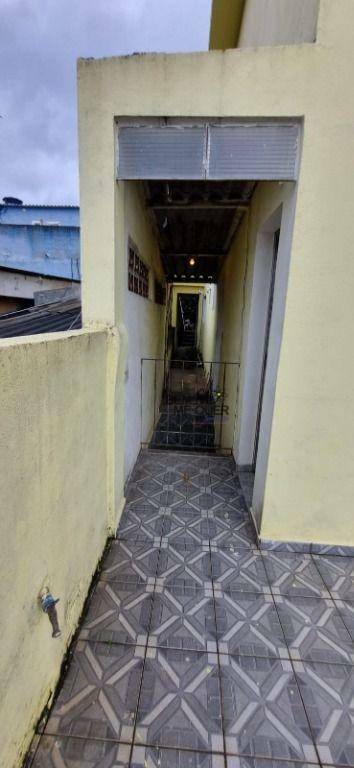 Sobrado à venda com 2 quartos, 100m² - Foto 7