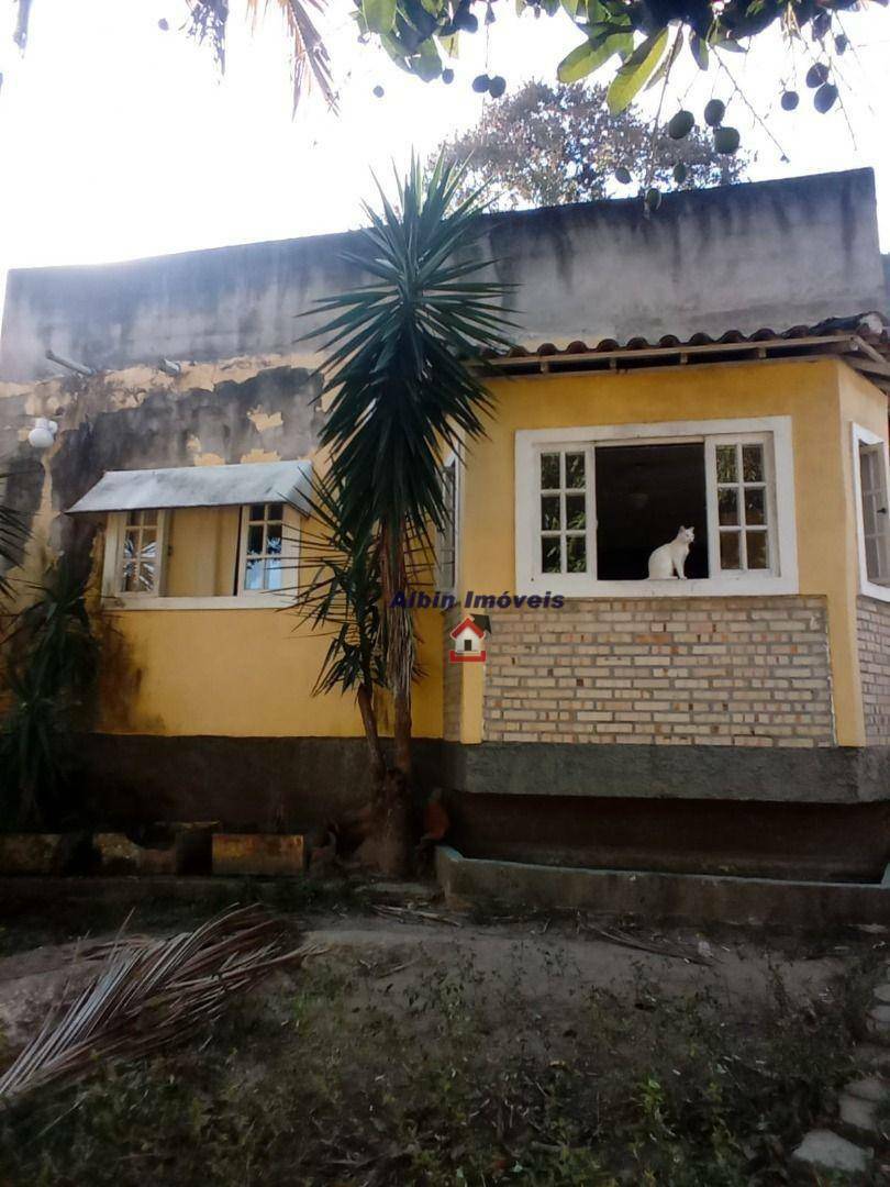 Casa à venda com 3 quartos, 100m² - Foto 32