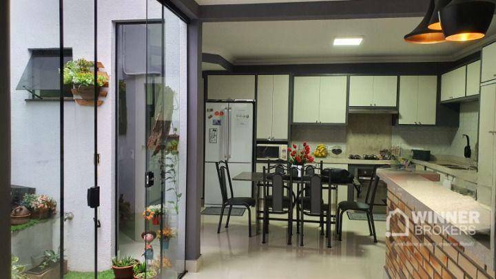 Sobrado à venda com 4 quartos, 256m² - Foto 11