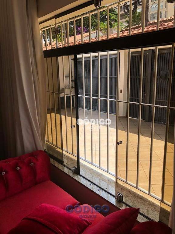 Casa à venda com 4 quartos, 420m² - Foto 3