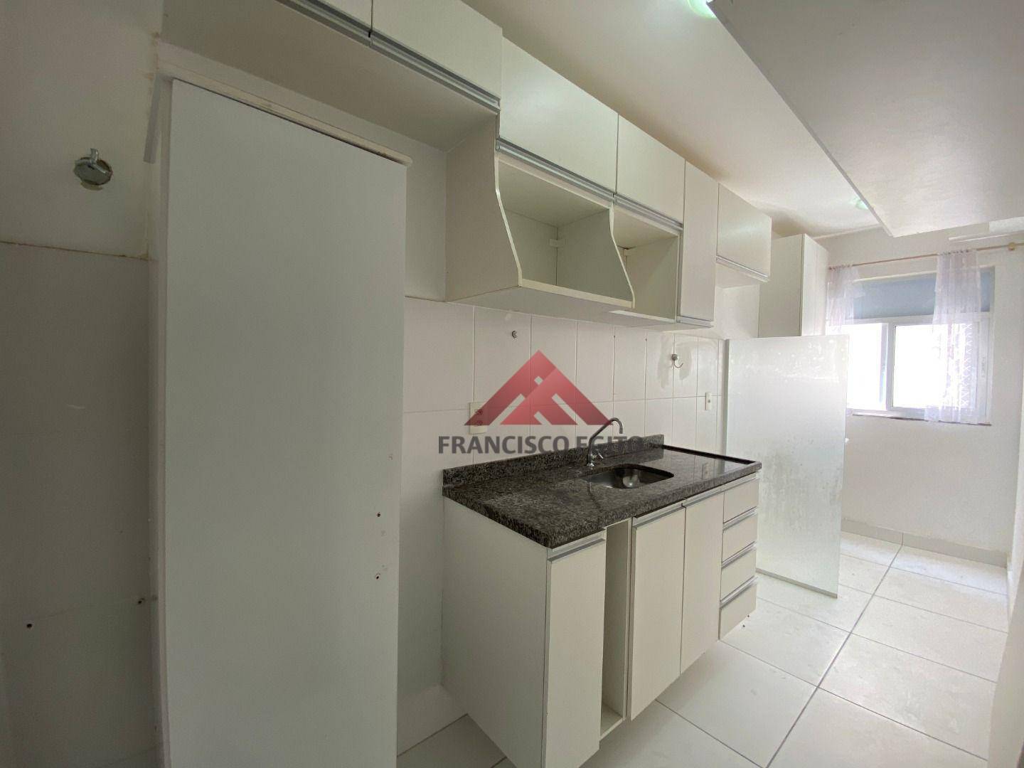 Apartamento à venda com 3 quartos, 88m² - Foto 4