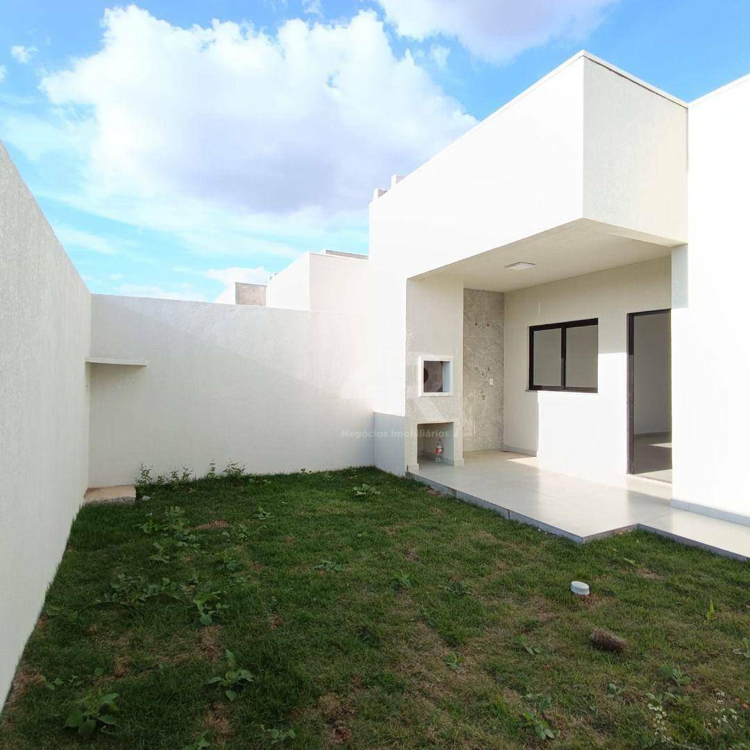 Casa à venda com 2 quartos, 71m² - Foto 11