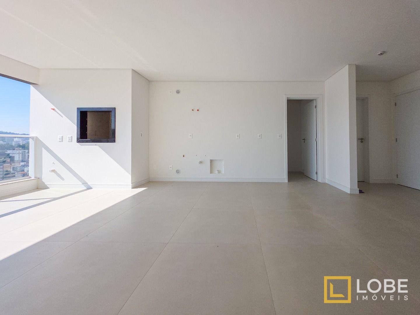 Apartamento à venda com 3 quartos, 126m² - Foto 3