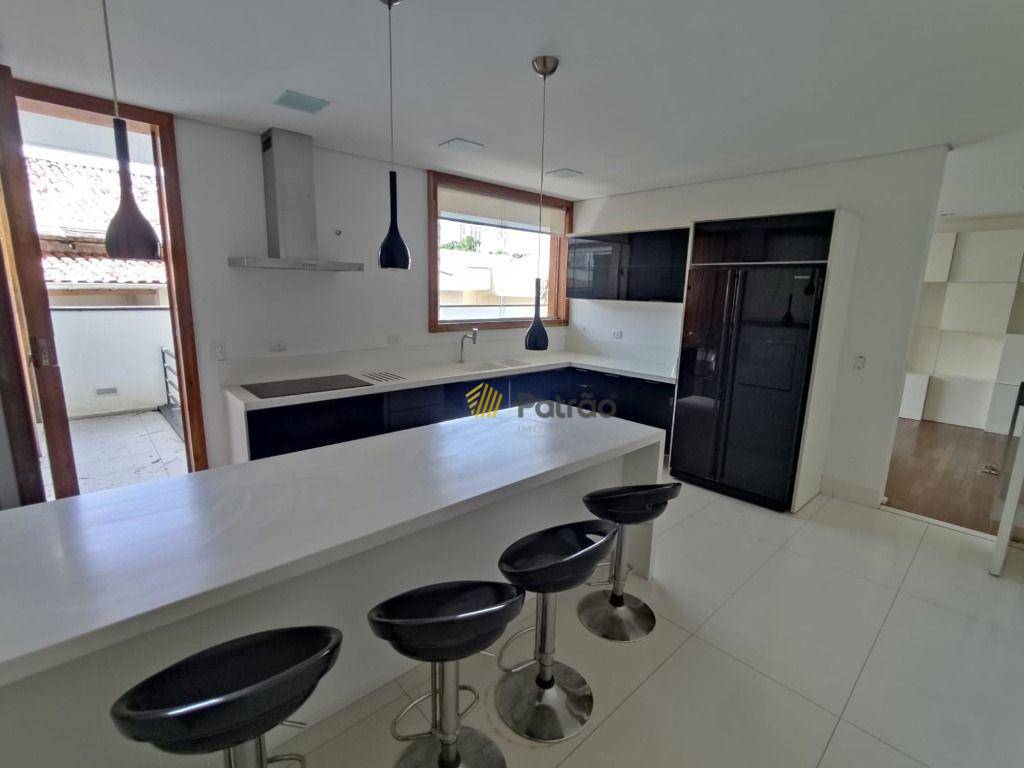 Sobrado à venda com 3 quartos, 500m² - Foto 13