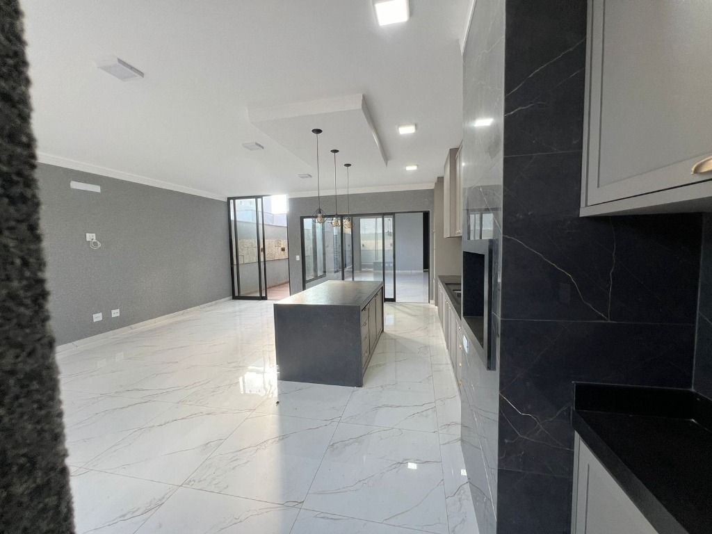 Casa de Condomínio à venda com 3 quartos, 219m² - Foto 39