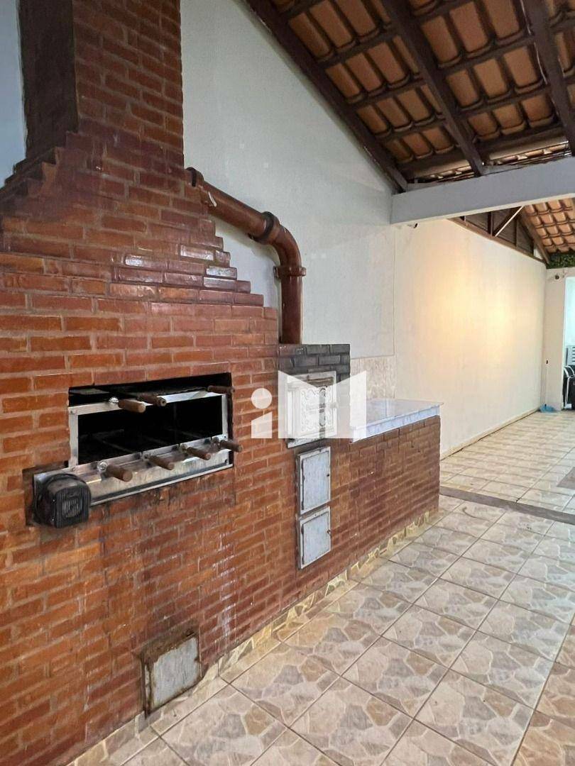 Casa de Condomínio à venda com 4 quartos, 240m² - Foto 22