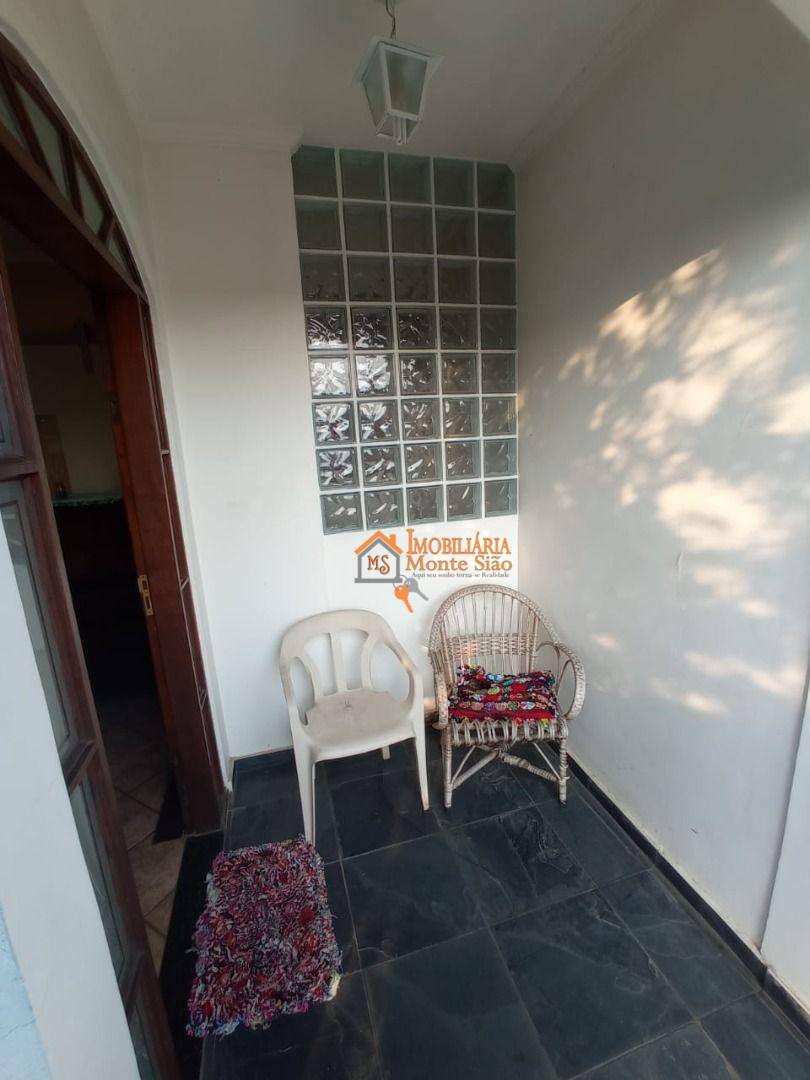 Sobrado à venda com 5 quartos, 250m² - Foto 7