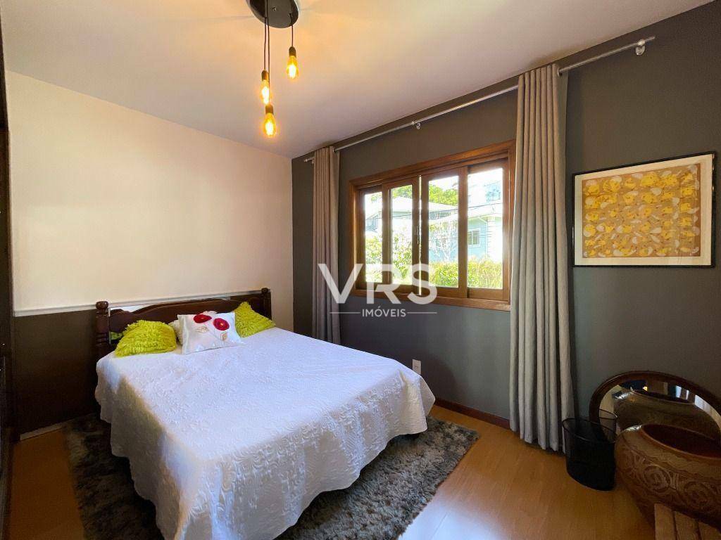 Casa de Condomínio à venda com 4 quartos, 250m² - Foto 10