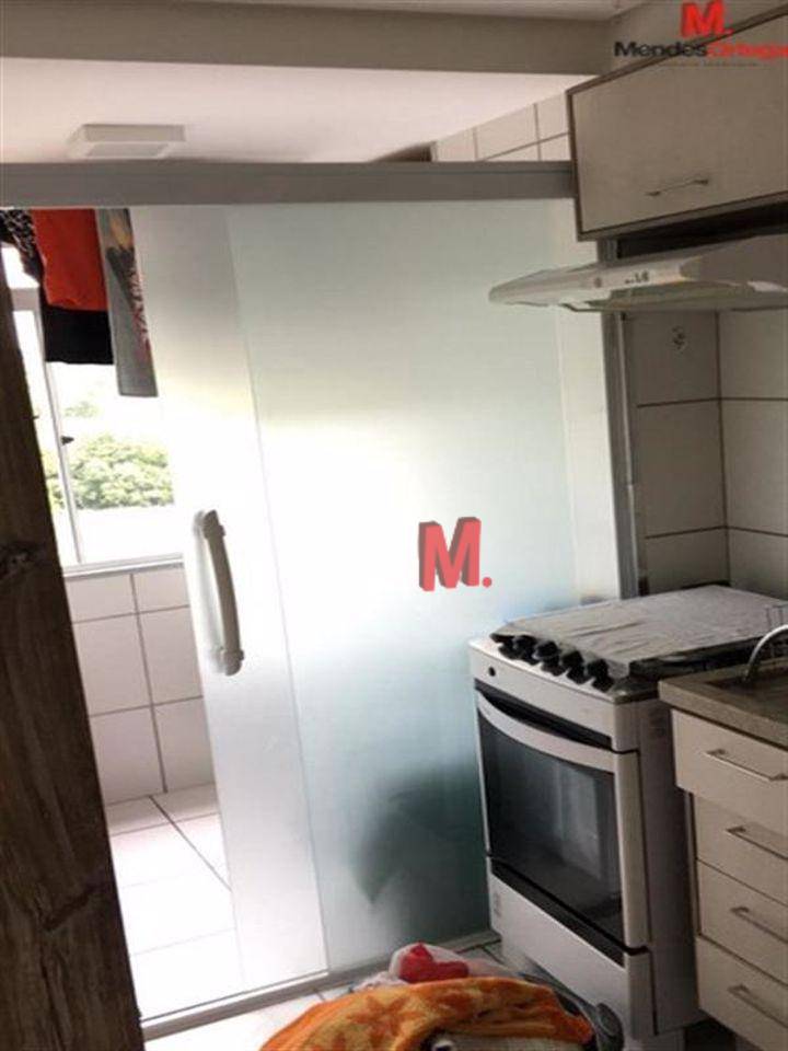 Apartamento à venda com 2 quartos, 48m² - Foto 18