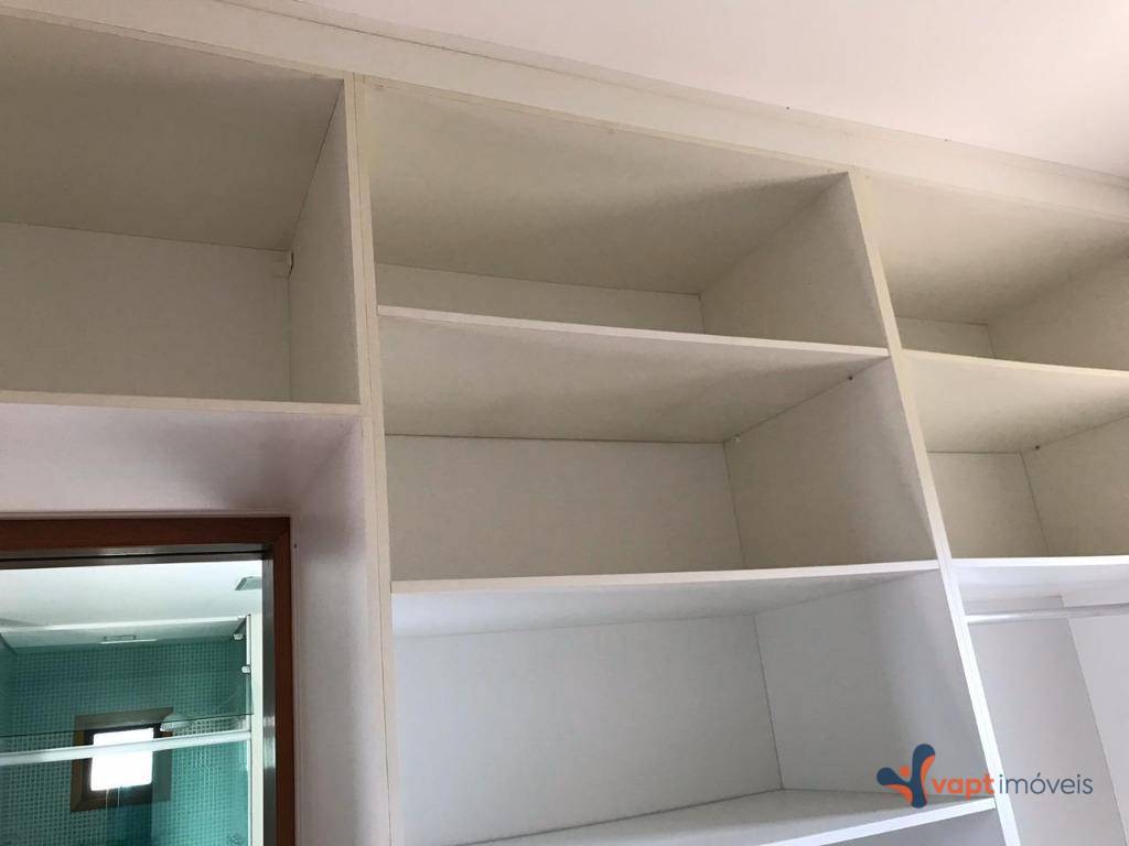 Sobrado à venda com 3 quartos, 320m² - Foto 19