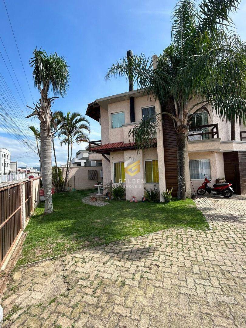 Sobrado à venda com 3 quartos, 107m² - Foto 1