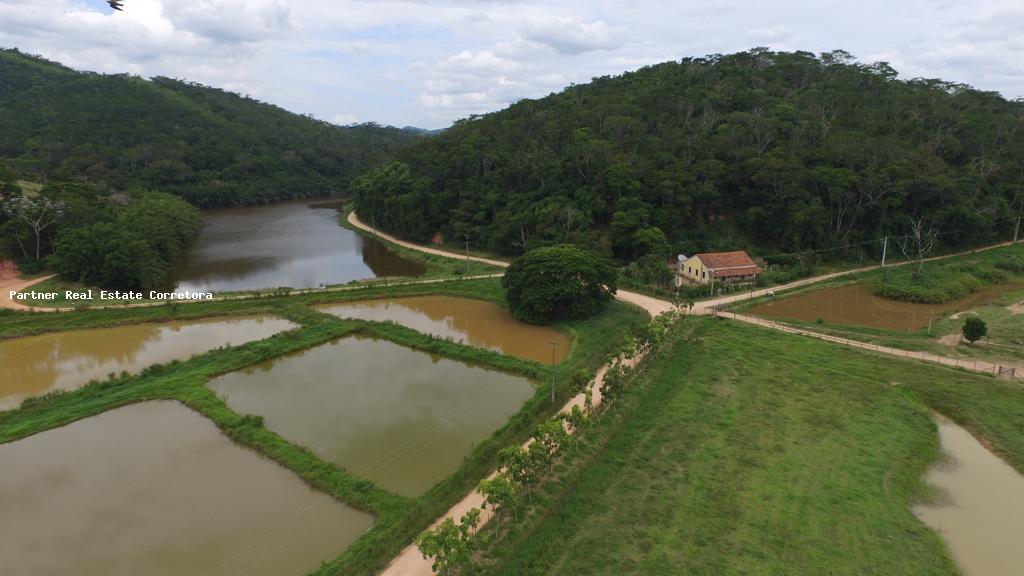 Fazenda à venda com 11 quartos, 540m² - Foto 21