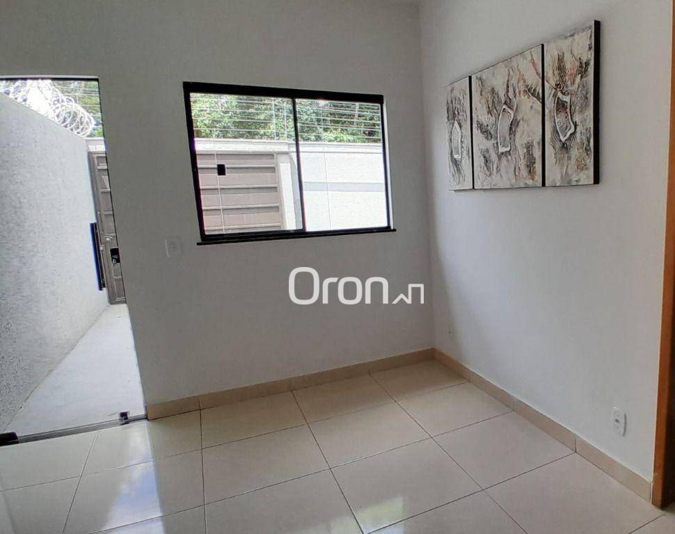 Casa à venda com 2 quartos, 54m² - Foto 3