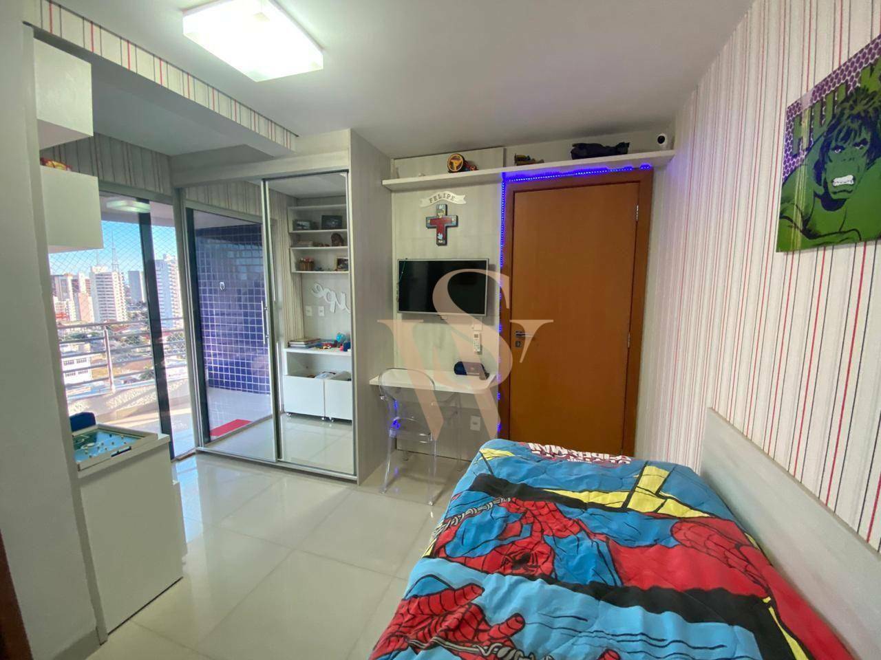 Apartamento à venda com 3 quartos, 220m² - Foto 19