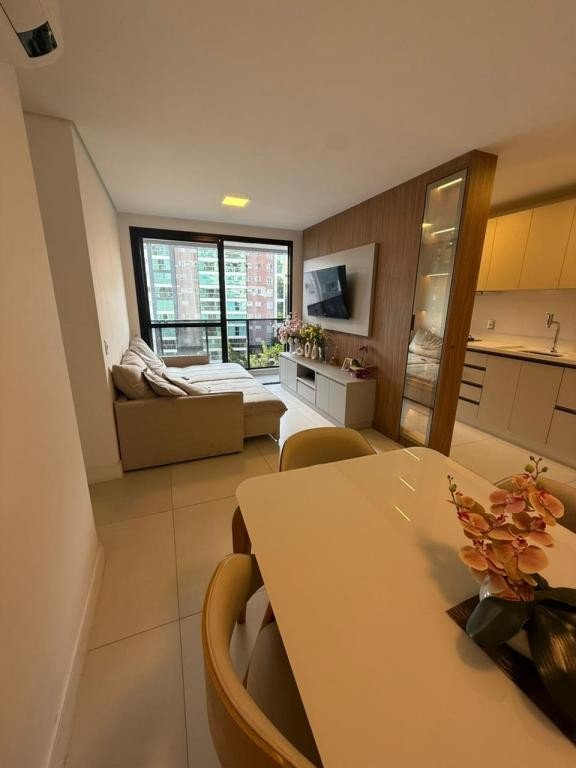 Apartamento para alugar com 2 quartos, 80m² - Foto 5