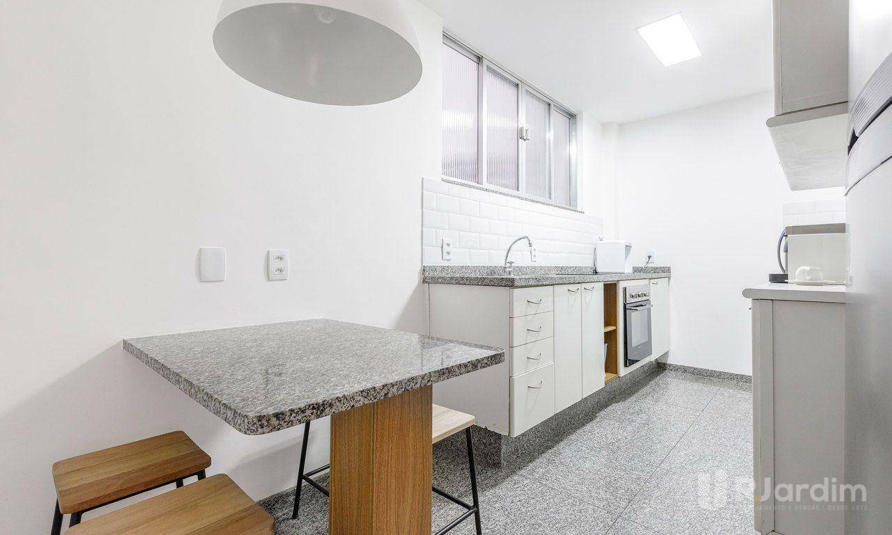 Apartamento para alugar com 2 quartos, 63m² - Foto 28