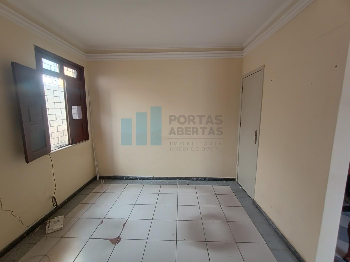 Casa para alugar com 6 quartos, 247m² - Foto 13