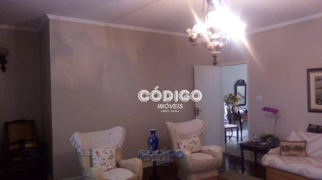 Sobrado à venda com 3 quartos, 250m² - Foto 5