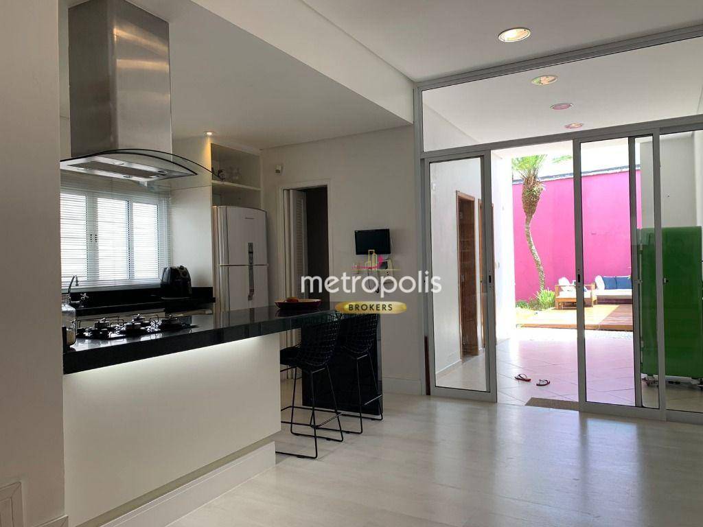 Sobrado à venda com 2 quartos, 293m² - Foto 26