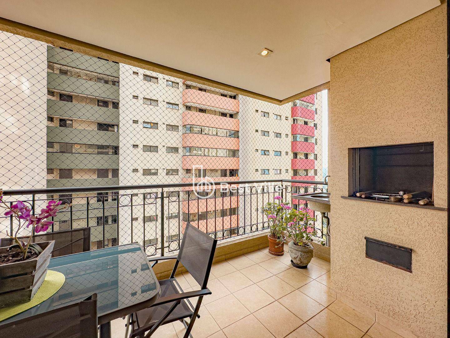 Apartamento à venda com 4 quartos, 177m² - Foto 4