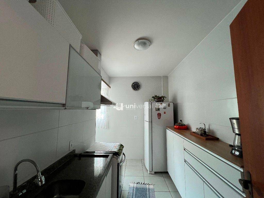 Apartamento à venda com 2 quartos, 78m² - Foto 13