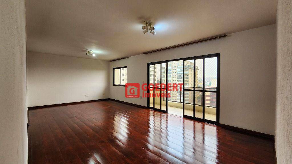 Apartamento para alugar com 4 quartos, 168m² - Foto 5