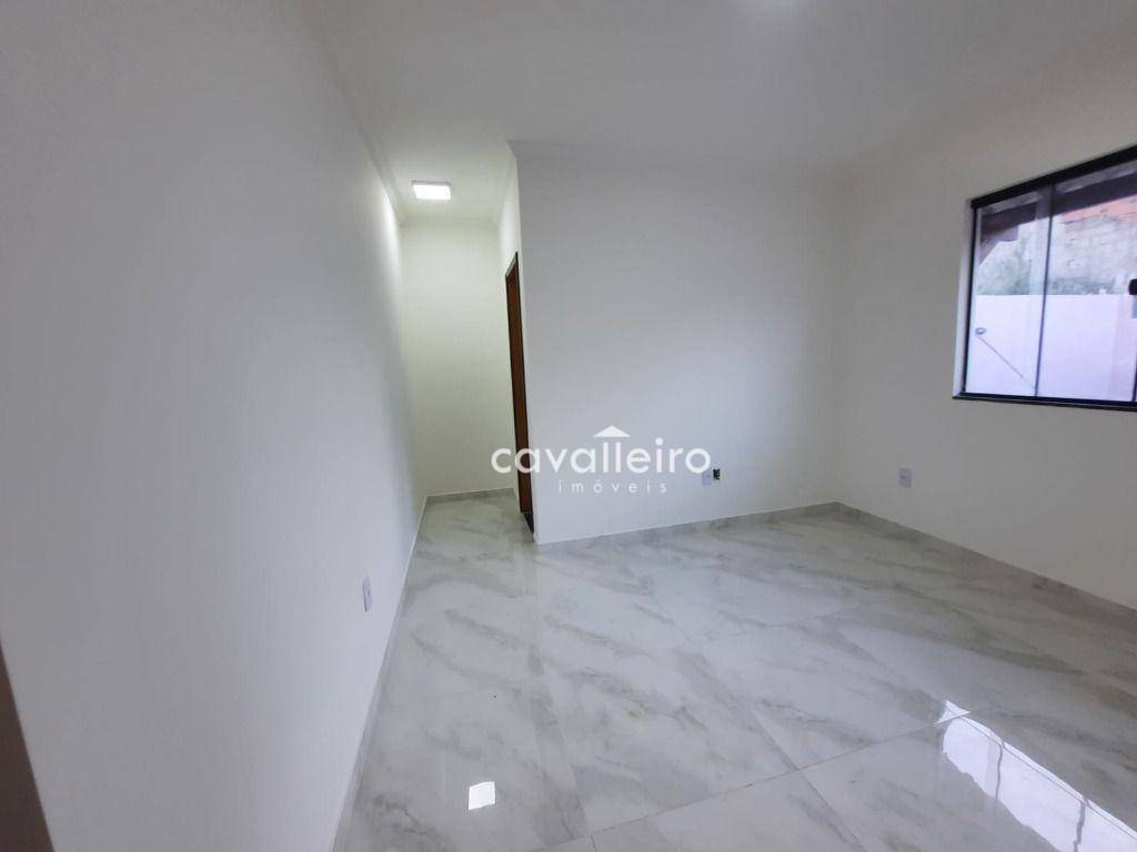 Casa à venda com 3 quartos, 91m² - Foto 11