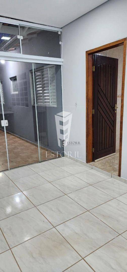 Casa à venda com 2 quartos, 120m² - Foto 7